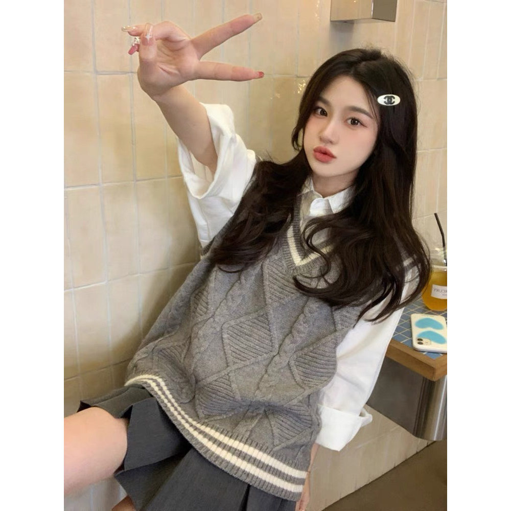 Áo Gile Len Họa Tiết Thổ Cẩm Cổ Tim