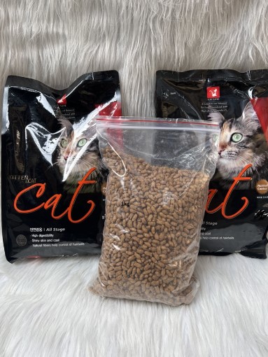 Thức ăn hạt khô cho mèo cateye