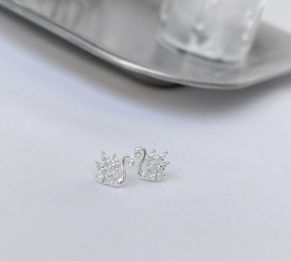 Bông tai thiên nga