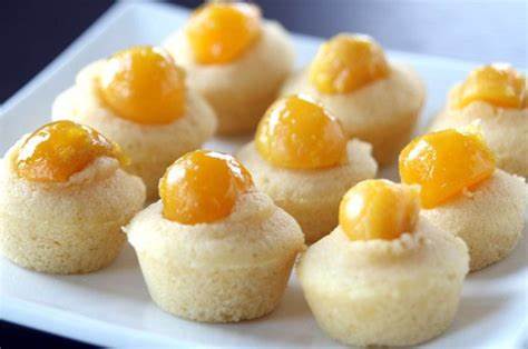 bánh bông lan trứng muối