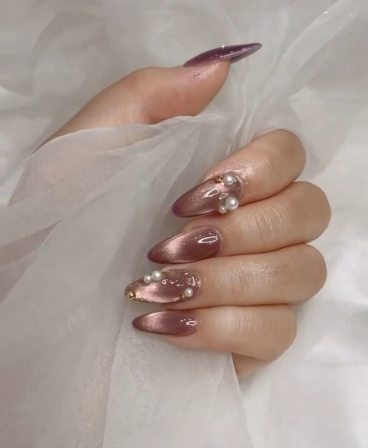 Nail Box Cateyes Nâu