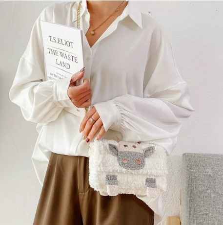 Túi Handmade Hình Bé Cừu Quai Bông Mềm Mịn