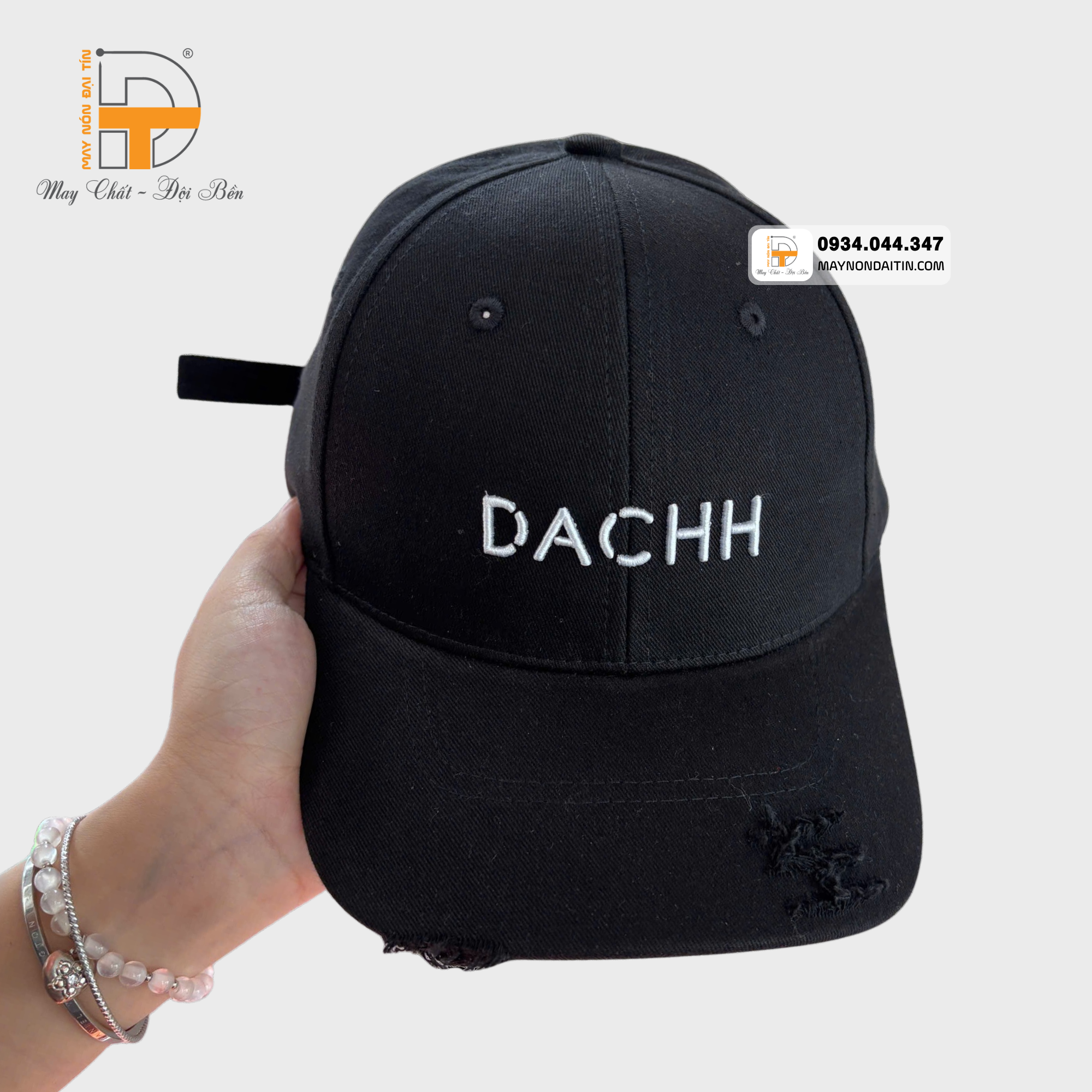 Xưởng Sản Xuất Nón Theo Yêu Cầu