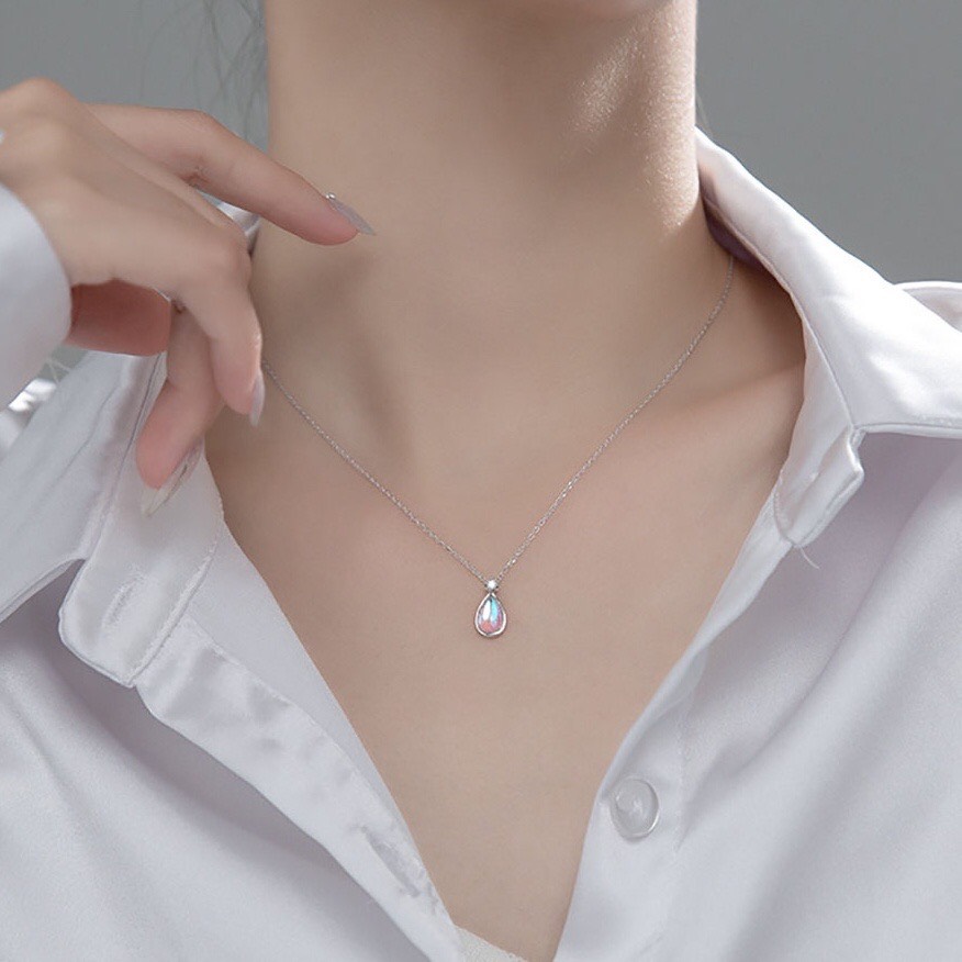 Dây chuyền nữ giọt nước đá nhân tạo