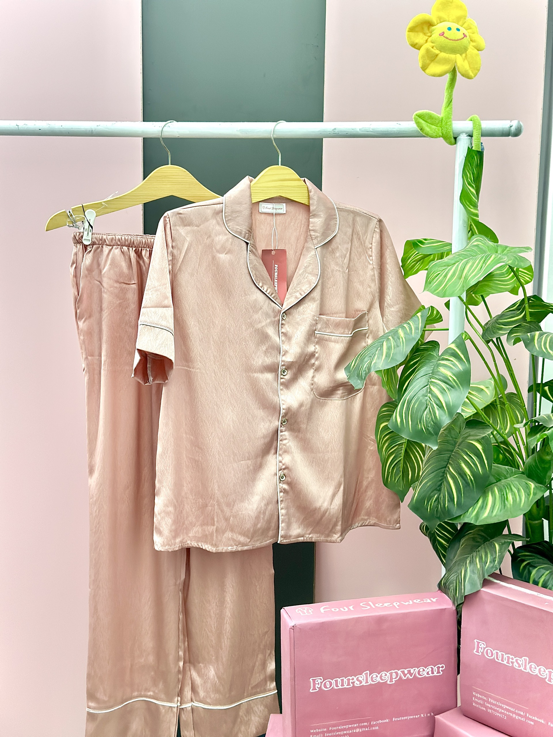 Bộ Pijama Lụa Xước Trơn Hồng TNQD