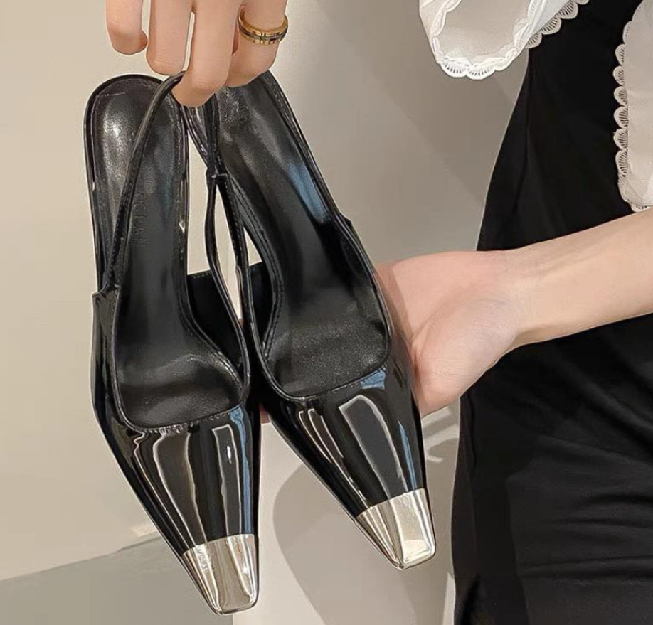 Giày Cao Gót Mũi Nhọn