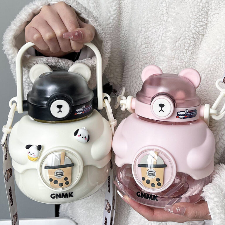 Bình nước hình gấu brown 1100ml họa tiết dễ thương