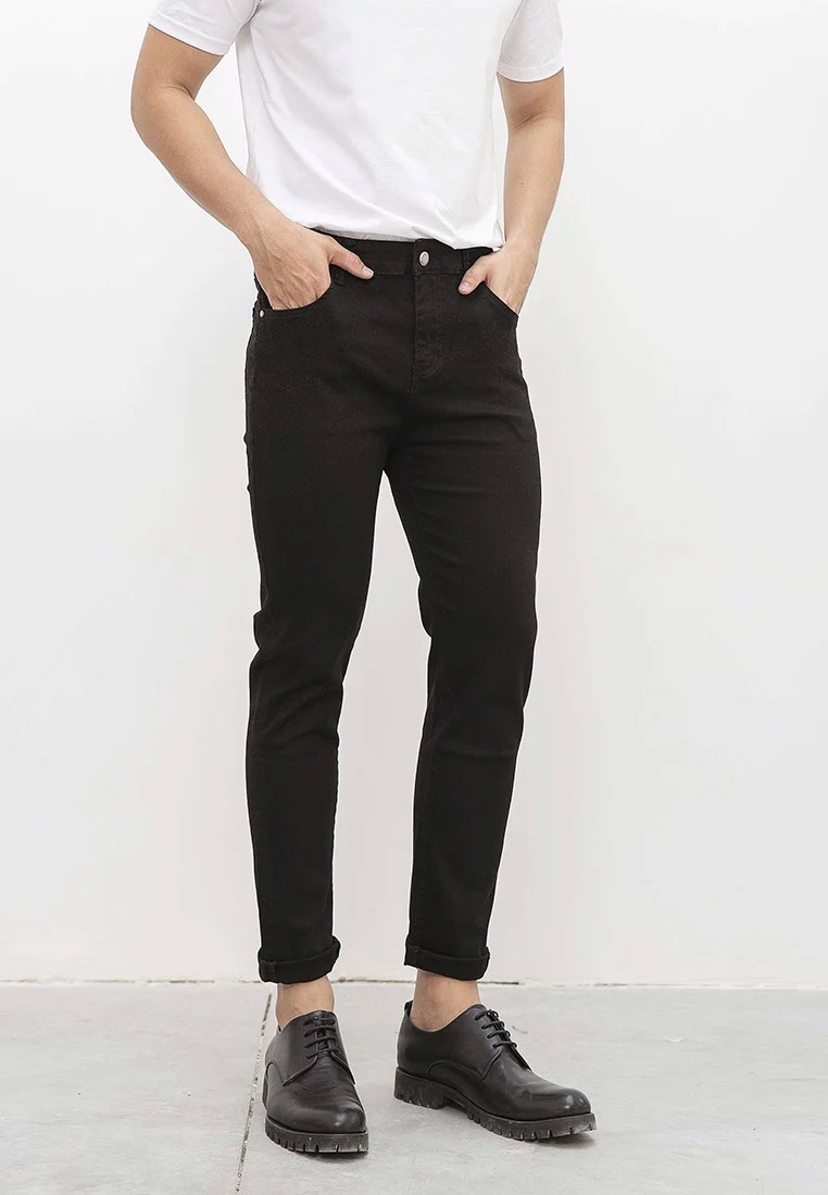Quần jean nam đen trơn