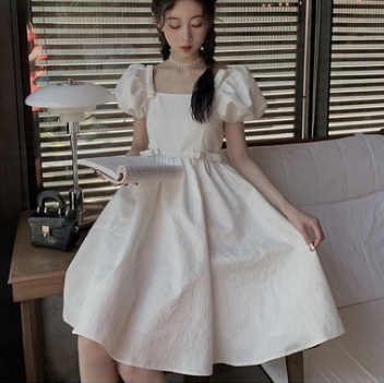 Đầm dự tiệc đính nơ dễ thương dáng ngắn xoè Ulzzang