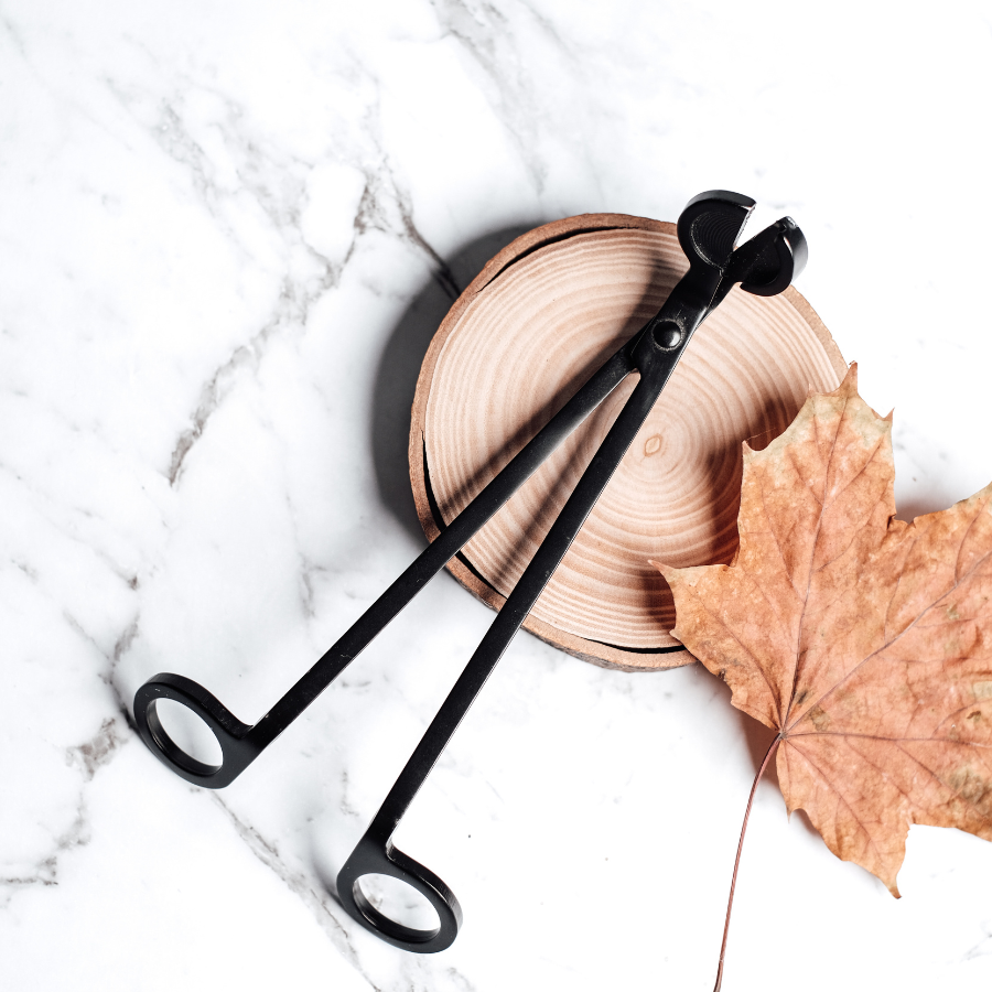 Kéo cắt bấc nến Rosalind