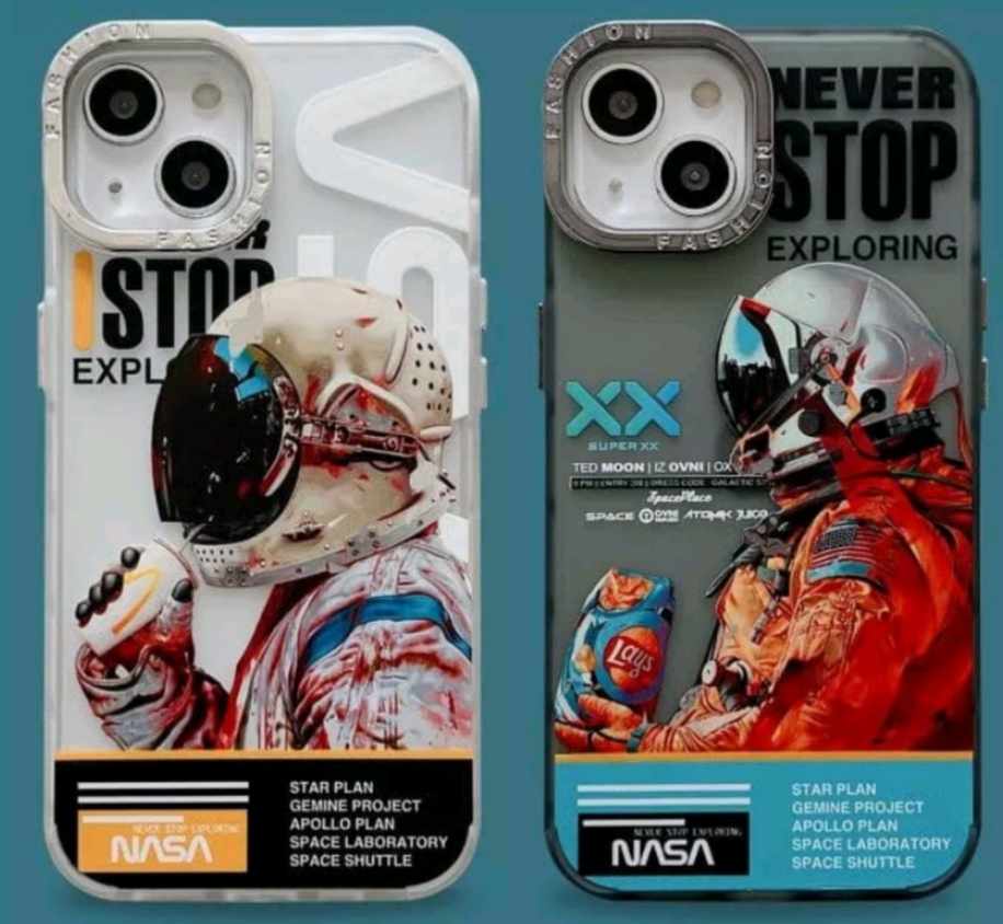 Ốp lưng iPhone in hình phi hành gia NASA