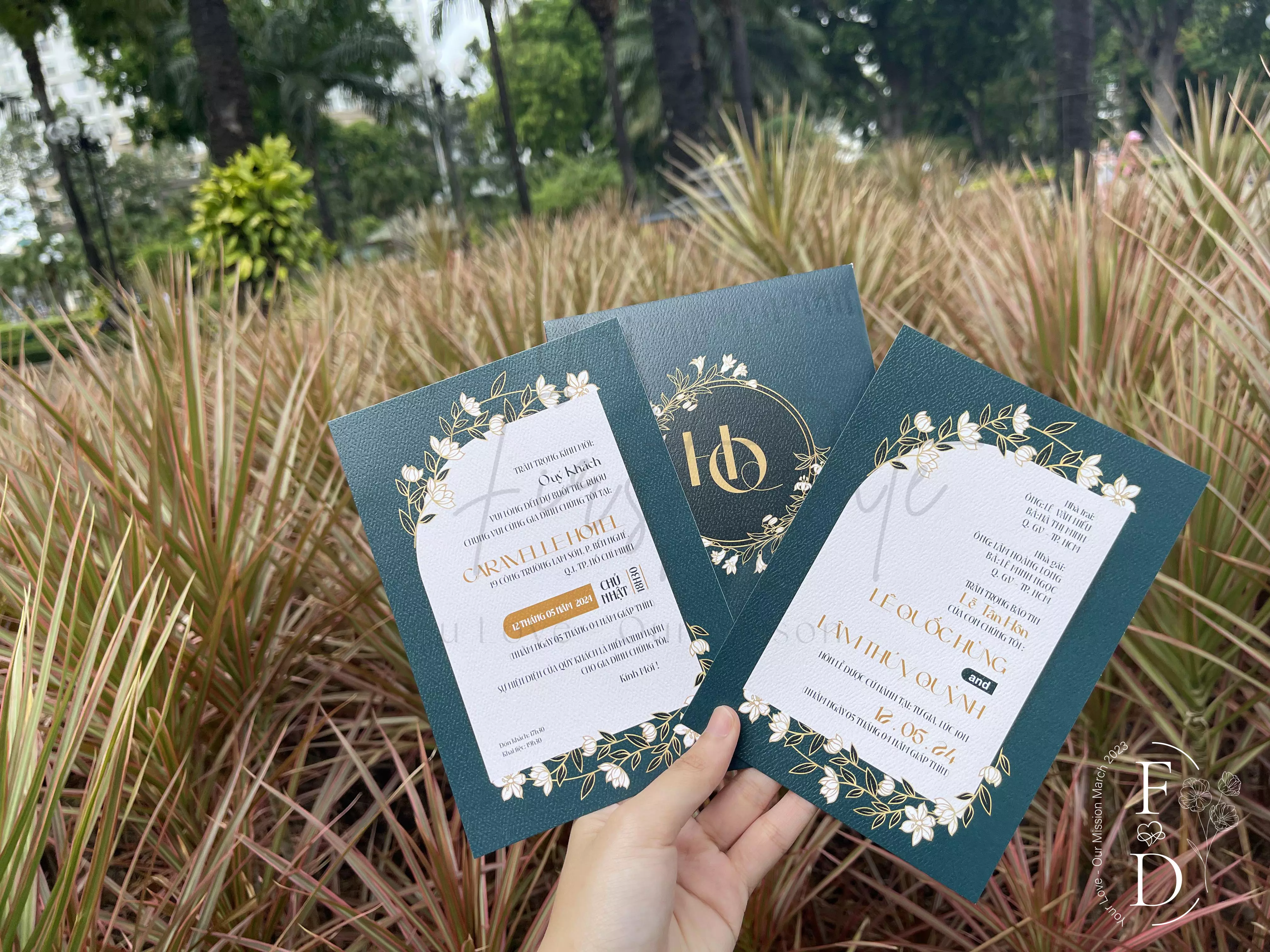 Thiệp cưới in hoa | DQ-BTD17-210 | Mẫu xanh Katinat