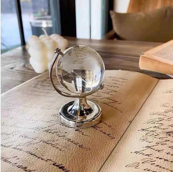 Quả Cầu Trang Trí Bàn Học Cực Xinh