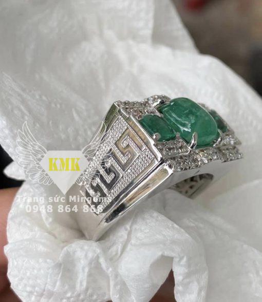 Nhẫn Ngọc Lục Bảo vàng 18k kết hợp kim cương tấm ĐẲNG CẤP