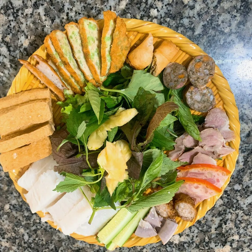 Bún Đậu Mẹt Lớn