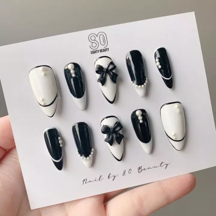 Nail Box thiết kế - Bộ 10 móng kèm keo dán
