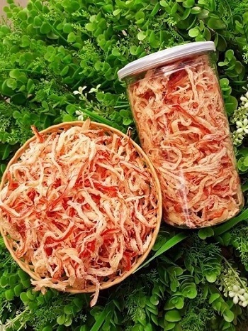 MỰC XÉ SỢI HẤP NƯỚC DỪA 300G